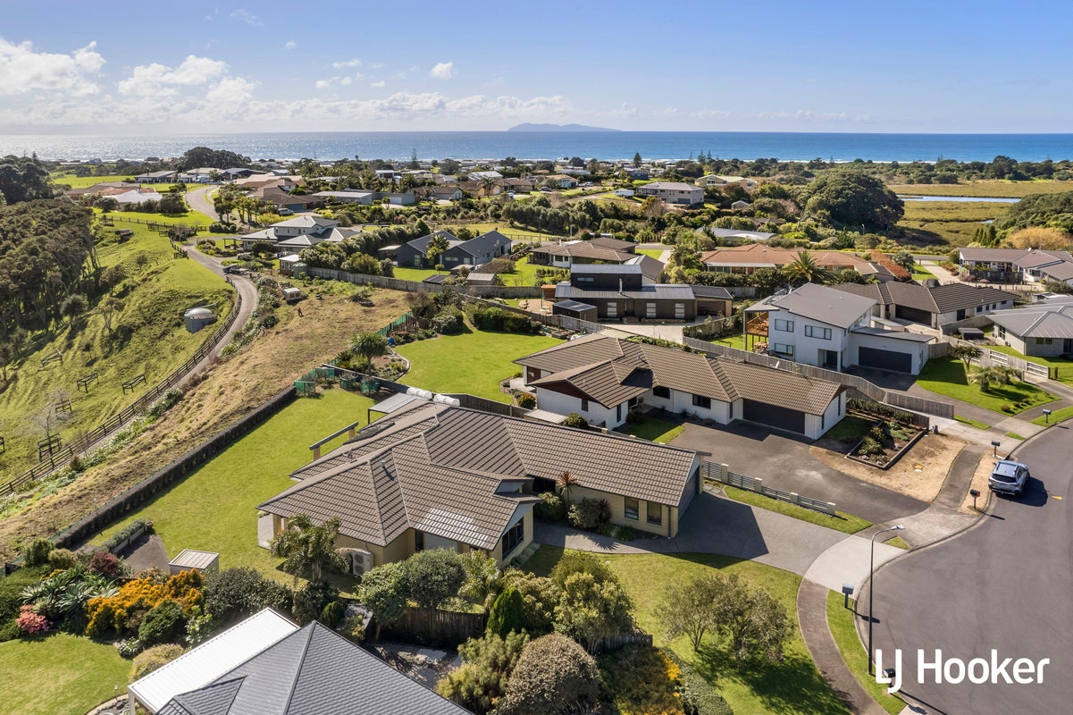 14 Sea Vista, Athenree, Katikati - Carousel 32