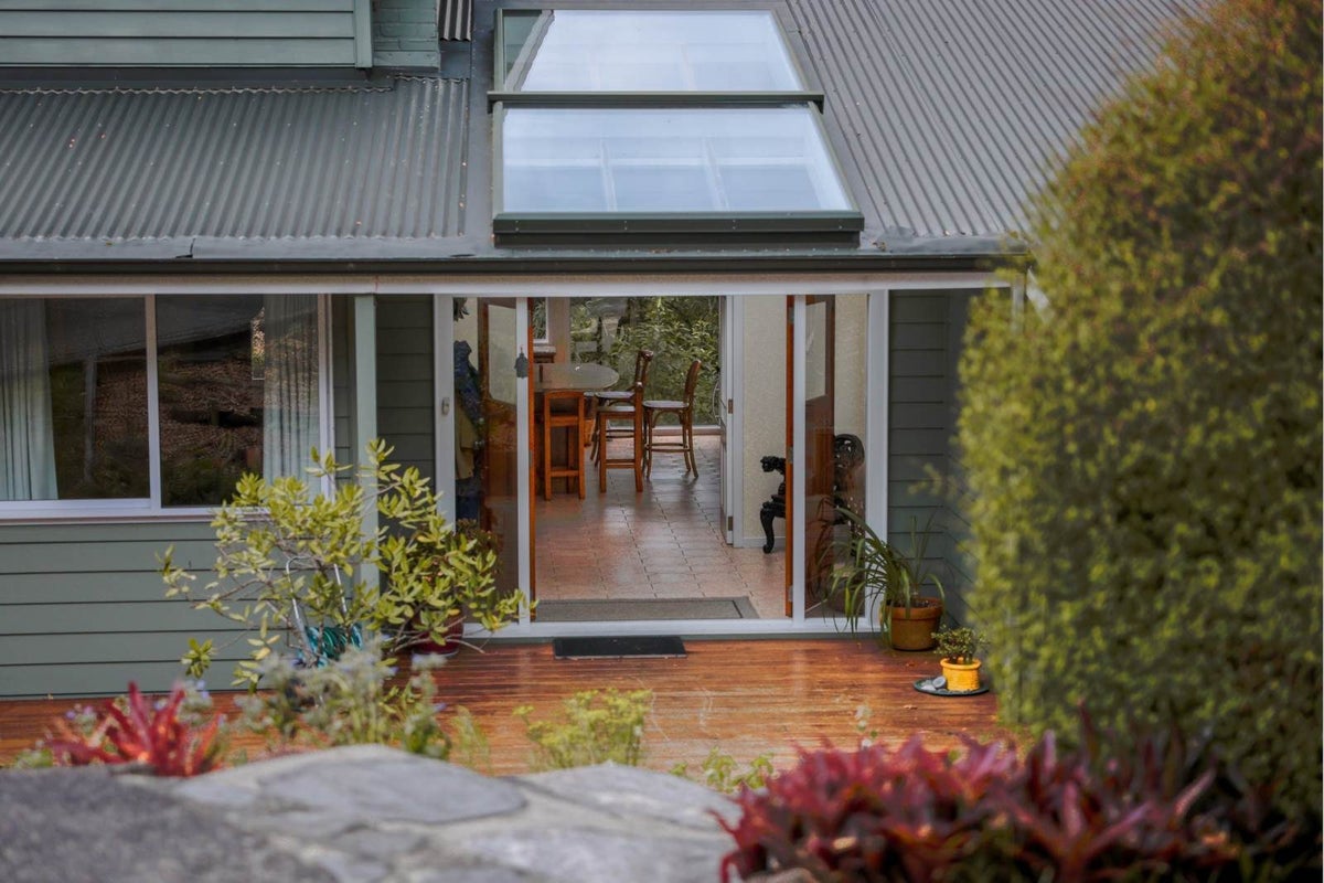 571 South Titirangi Road, Titirangi, Auckland - Carousel 2