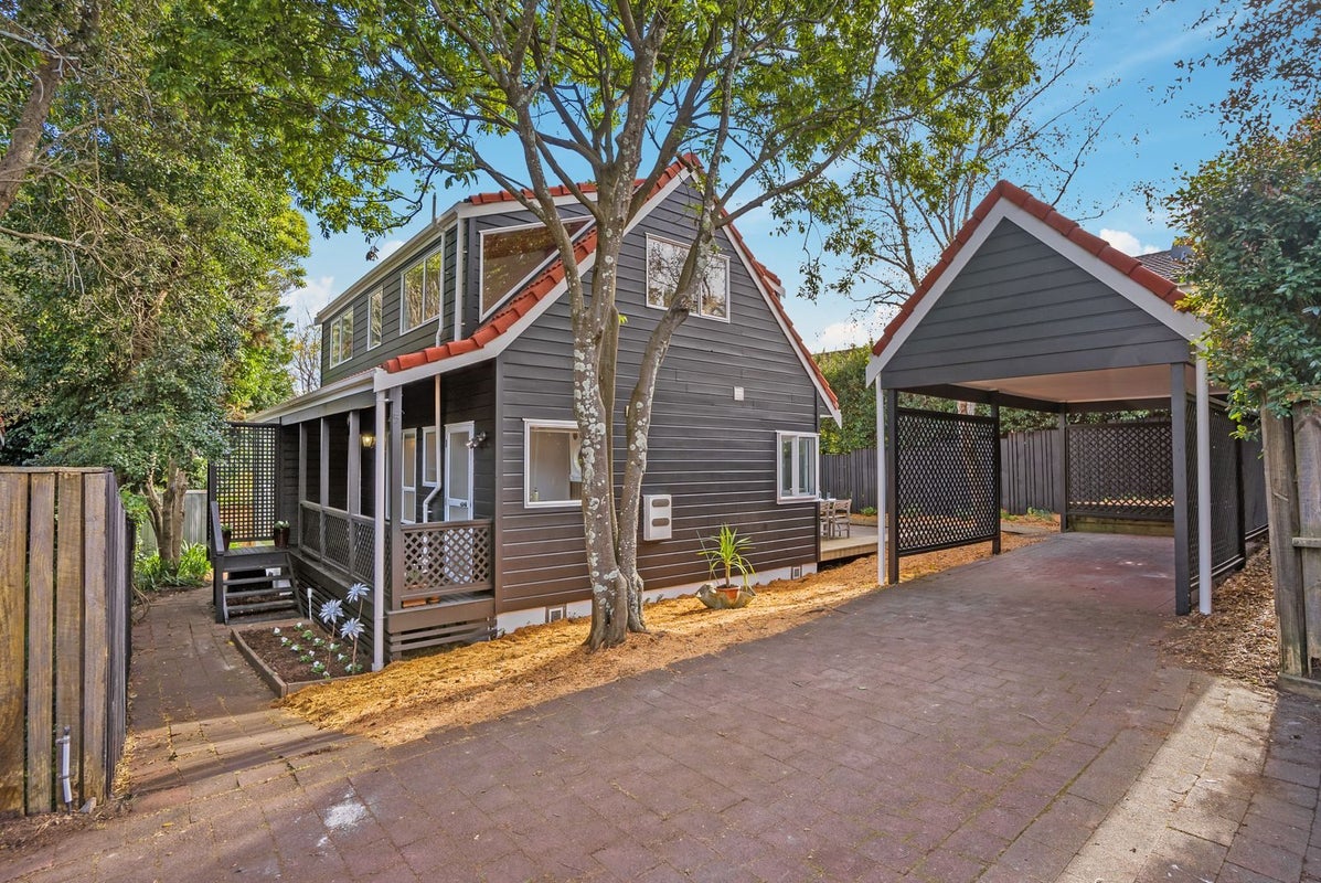5/110 Norman Lesser Drive, St Johns, Auckland - Carousel 1