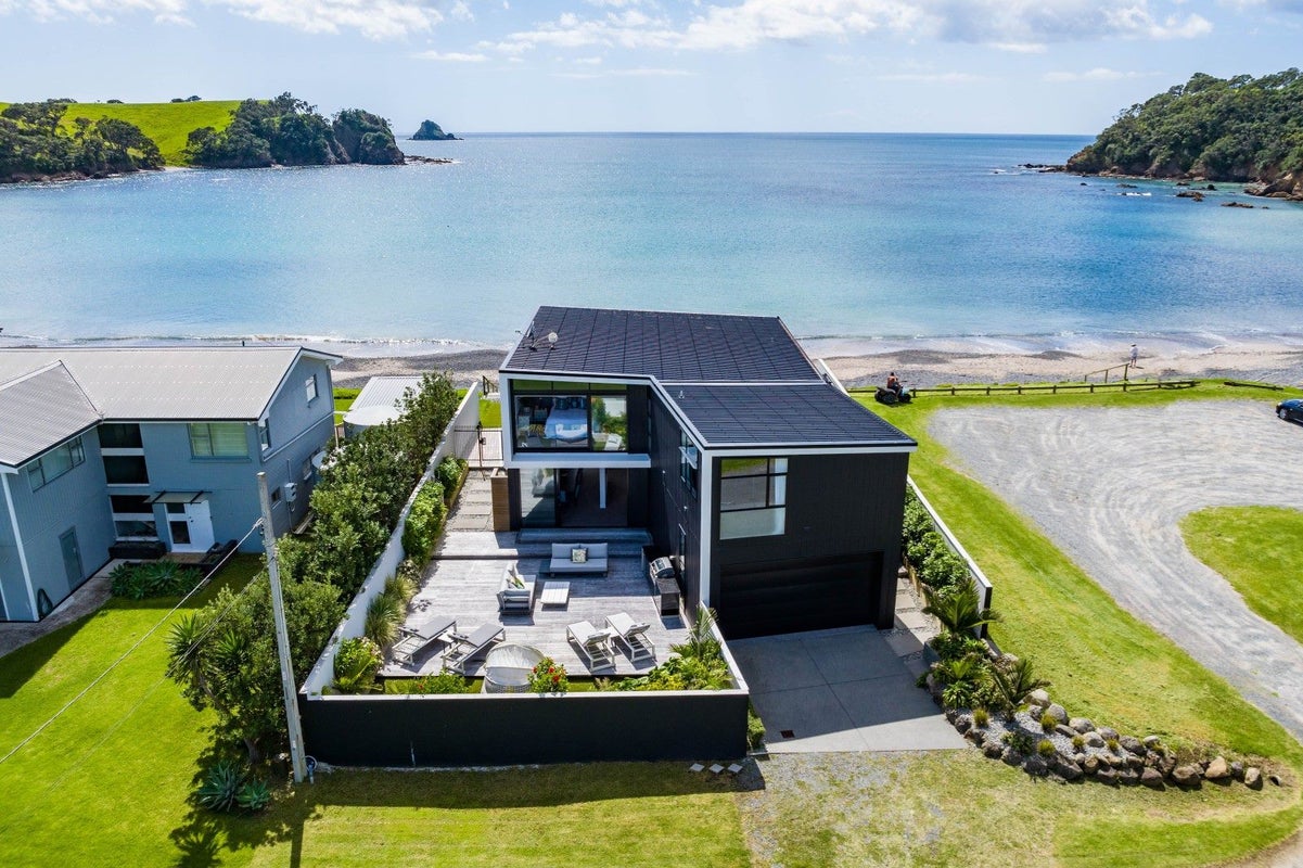 14 Mcgregor Street, Taiharuru, Parua Bay - Carousel 1