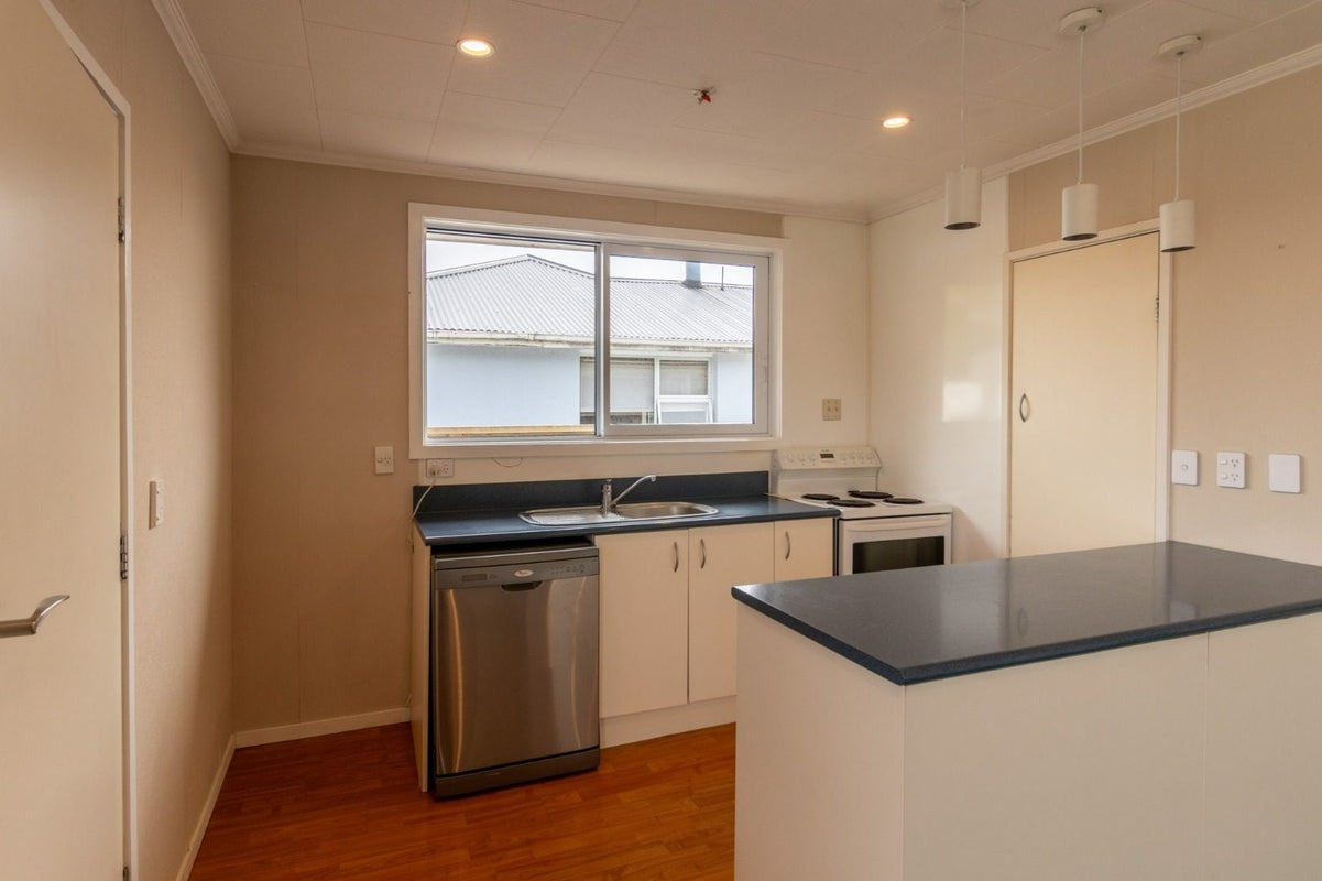 130 Harvey Street, Grasmere, Invercargill - Carousel 2