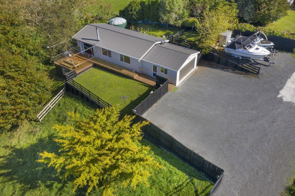 46B Lockerbie Lane, Whatawhata, Hamilton - Carousel 2