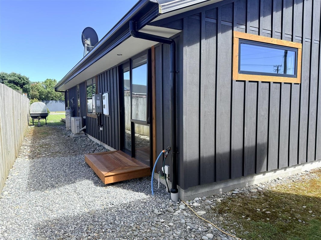 64 Blake Street, Blaketown, Greymouth - Carousel 22