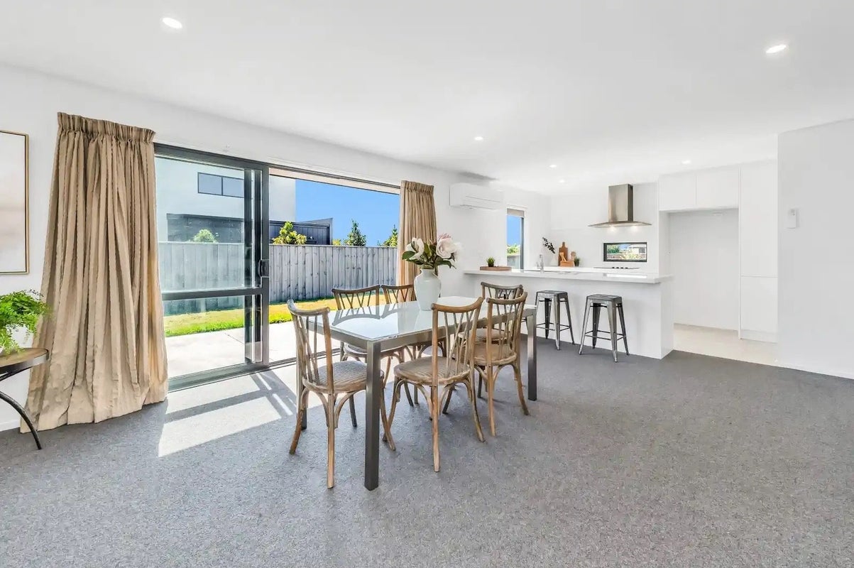 15 Kewai Court, Pegasus, Pegasus - Carousel 2