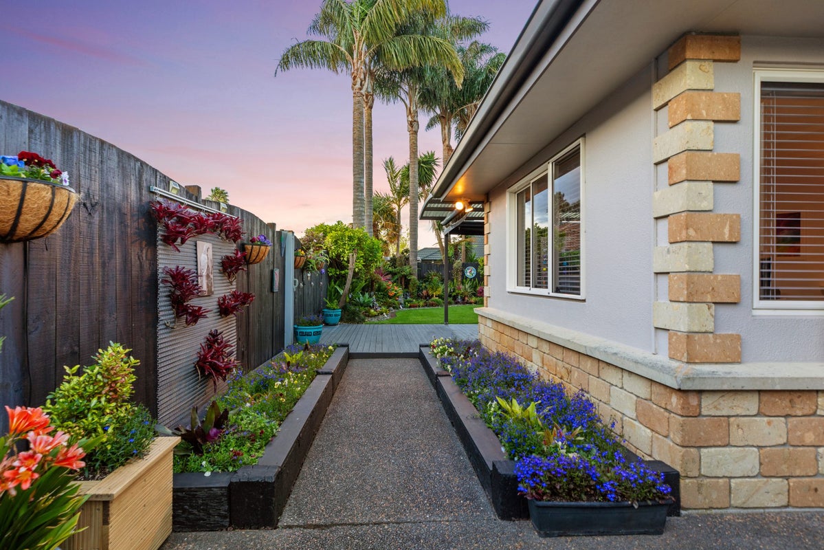 37 Sorrento Key, Papamoa Beach, Papamoa - Carousel 34