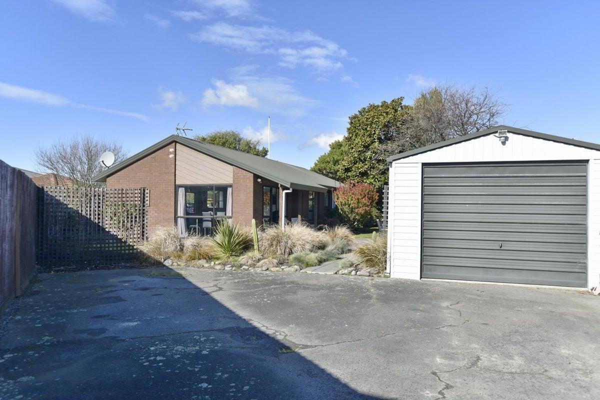 6 Heriott Close, Burwood, Christchurch - Carousel 2