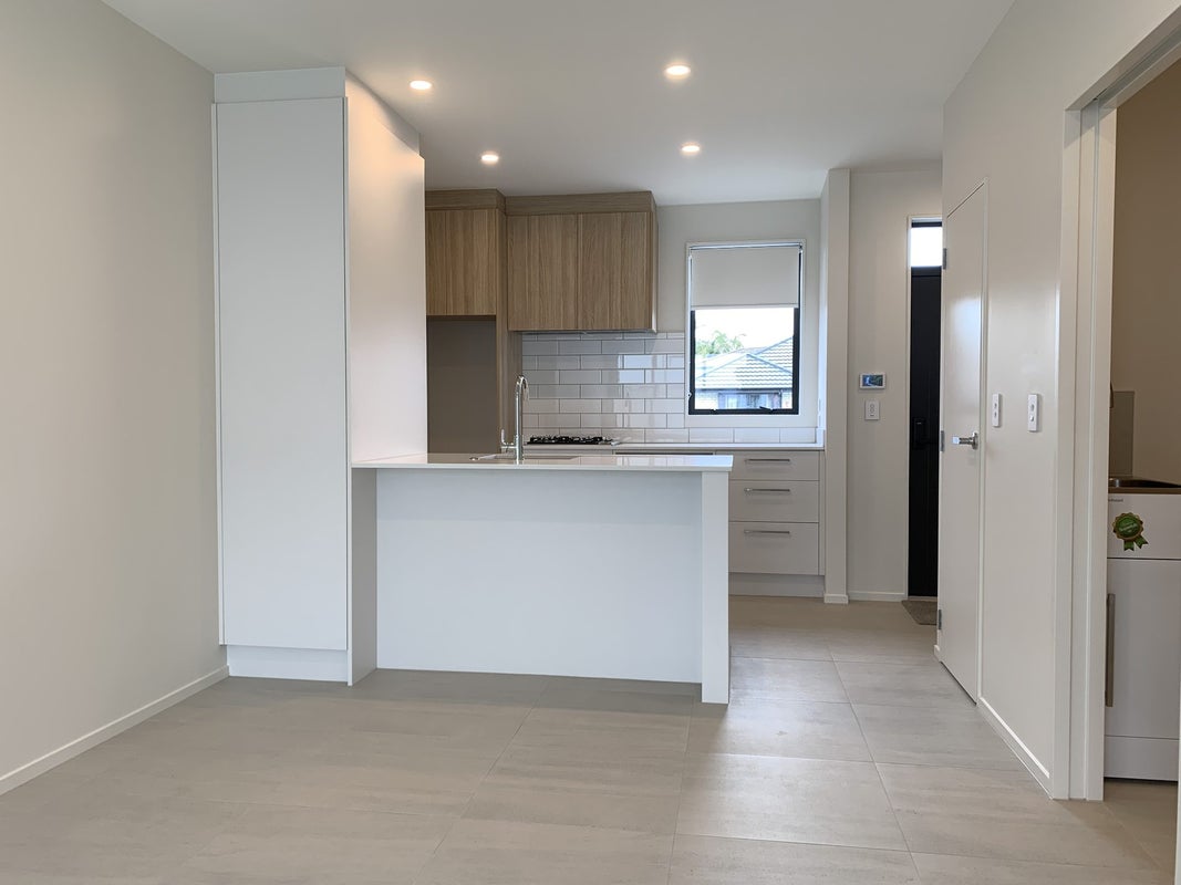 87 Waituarua Drive, Takanini, Auckland - Carousel 31