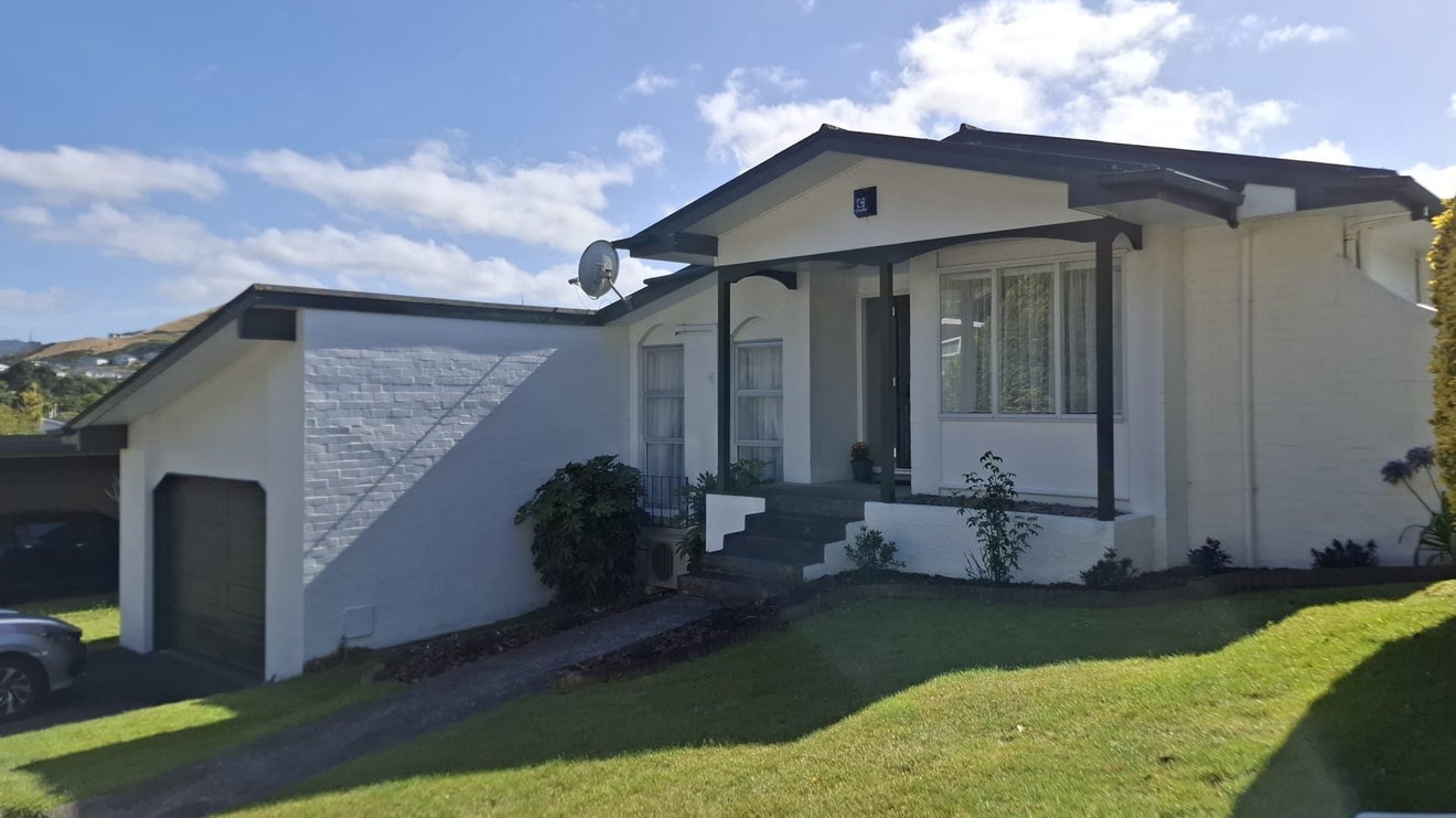 5 Caesars Place, Churton Park, Wellington - Carousel 17