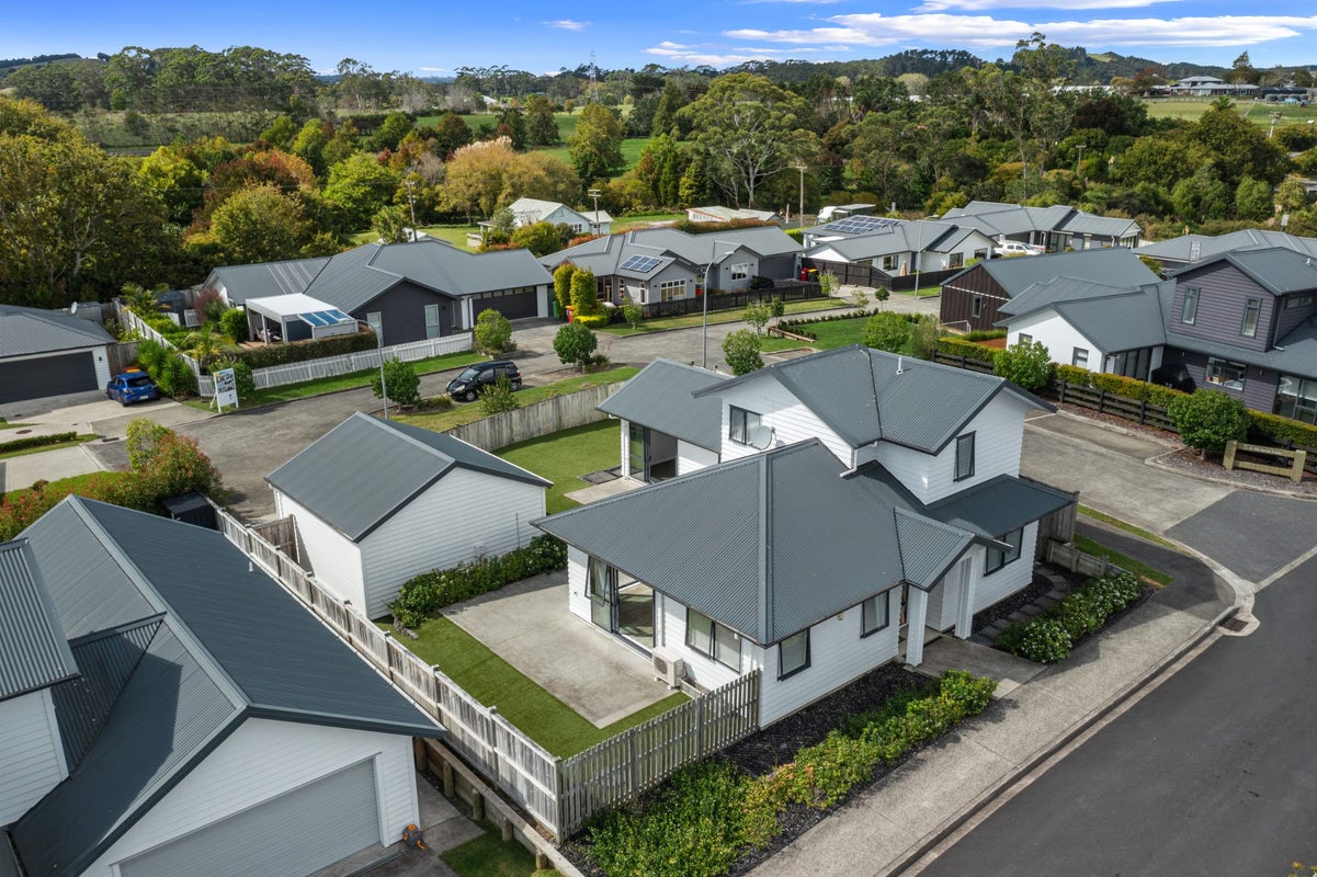 23 Kawaupaka Road, Helensville - Carousel 1