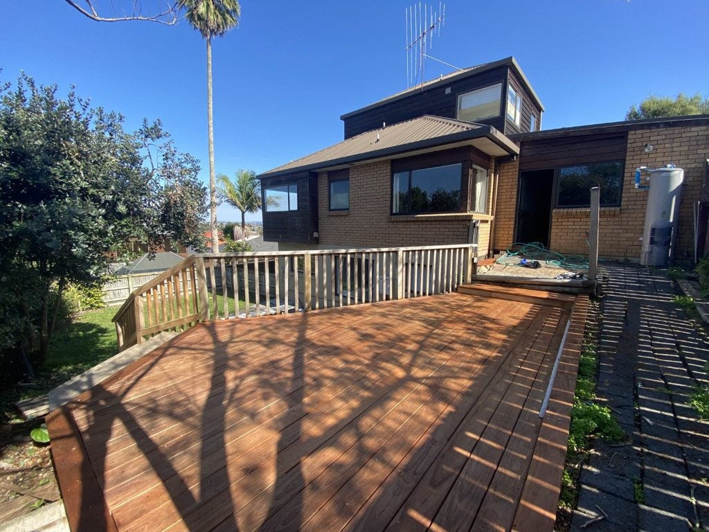 49C Carey Street, Maeroa, Hamilton - Carousel 1