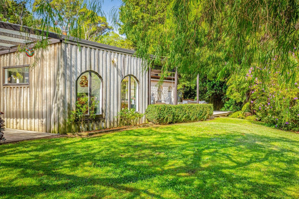 225 Taylor Road, Waimauku, Waimauku - Carousel 2