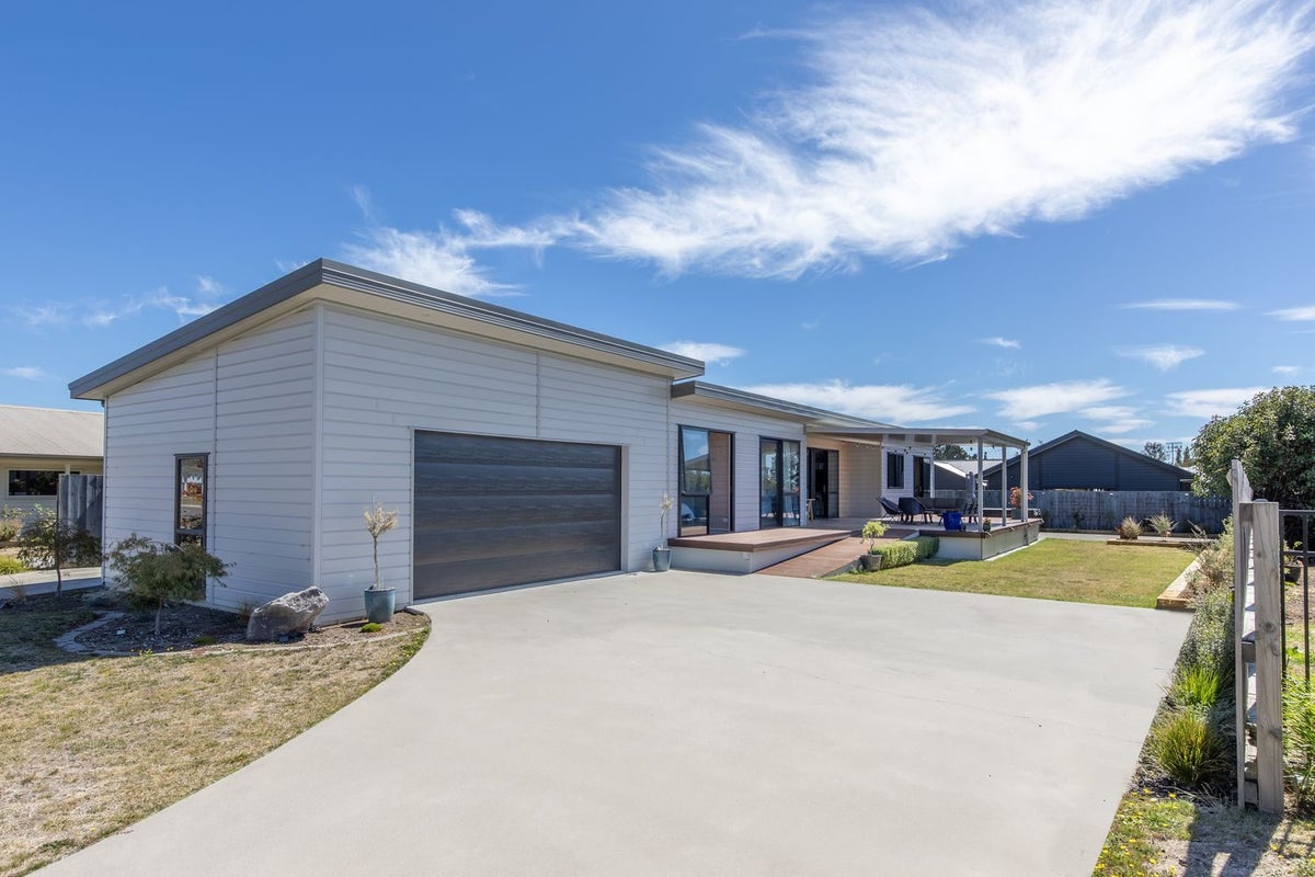 168 Parekaawa Drive, Motuoapa, Turangi - Carousel 1