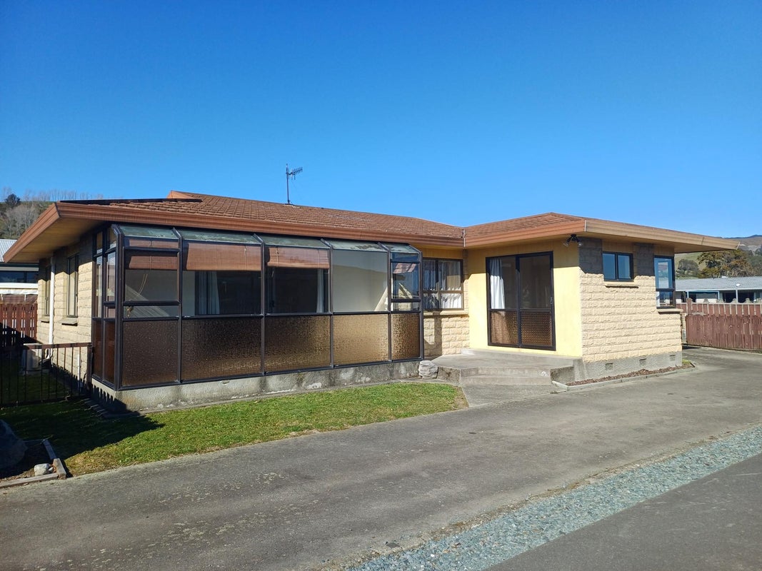 2/20 Ranui Road, Stoke, Nelson - Carousel 1