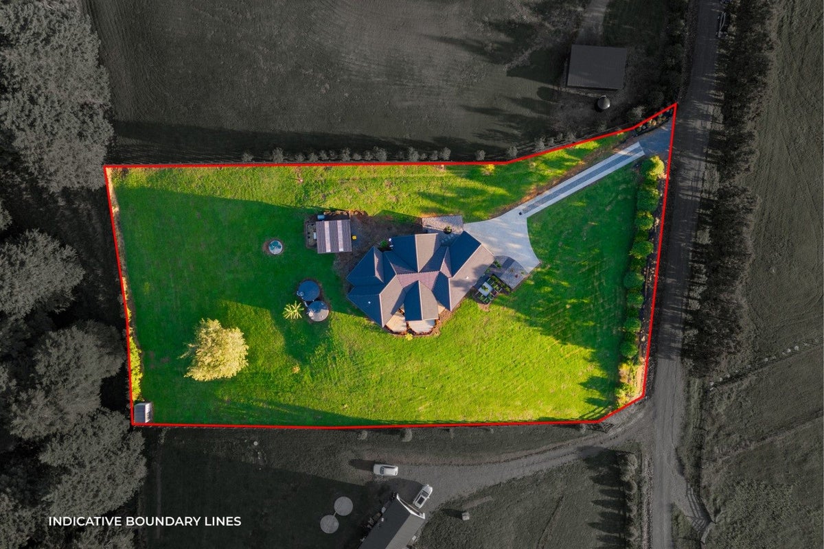 15 Hereford Lane, Ararimu, Drury - Carousel 27