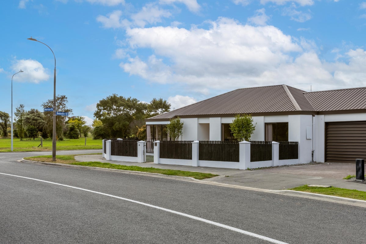 28 Mervyn Drive, Avondale, Christchurch - Carousel 16