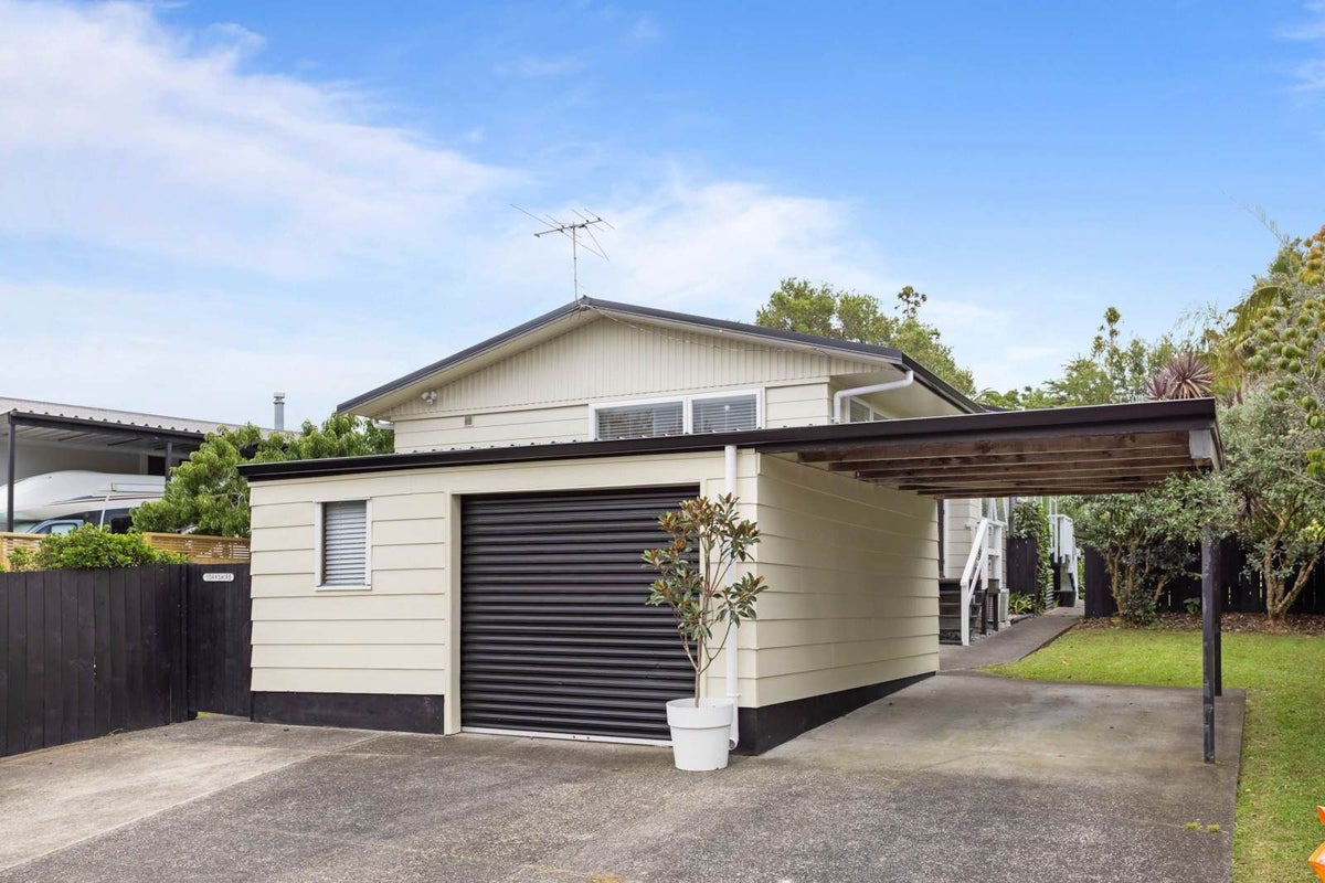 30A Thorburn Avenue, Red Beach, Whangaparaoa - Carousel 1