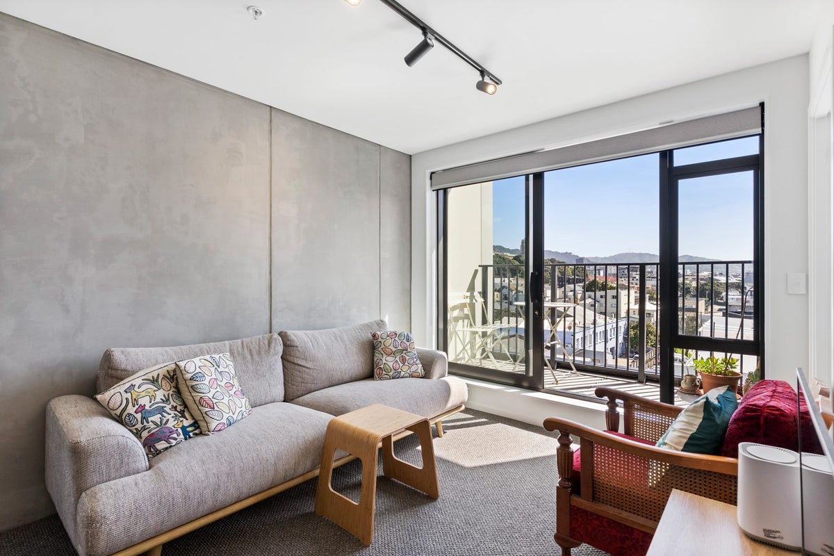 601/21 King Street, Mount Cook, Wellington - Carousel 2