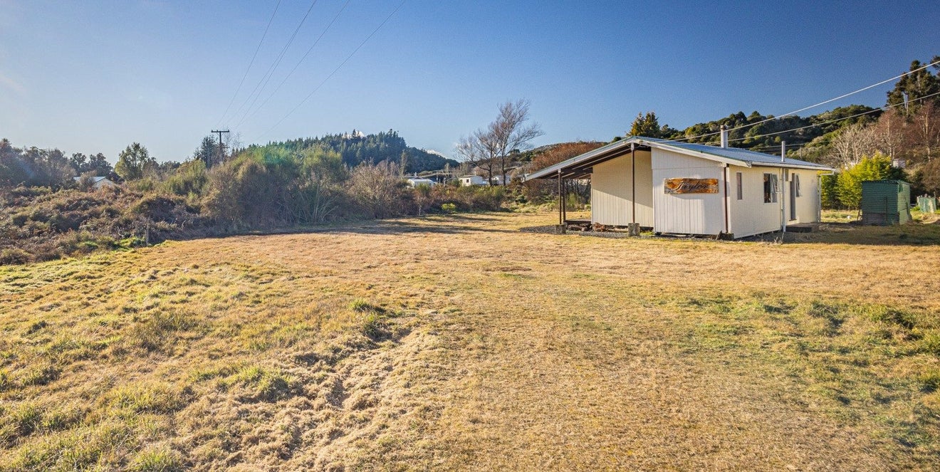20 Poro Street, Raurimu, Owhango - Carousel 1