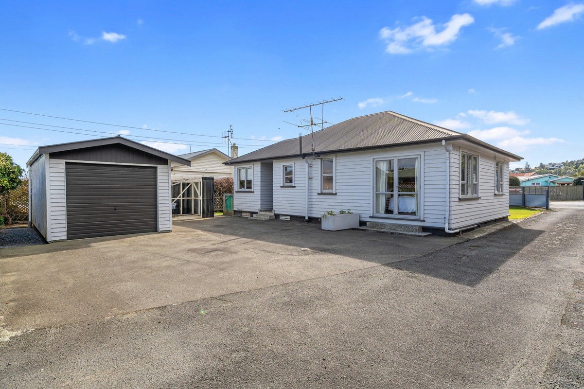 5 Parkers Road, Tahunanui, Nelson - Carousel 18