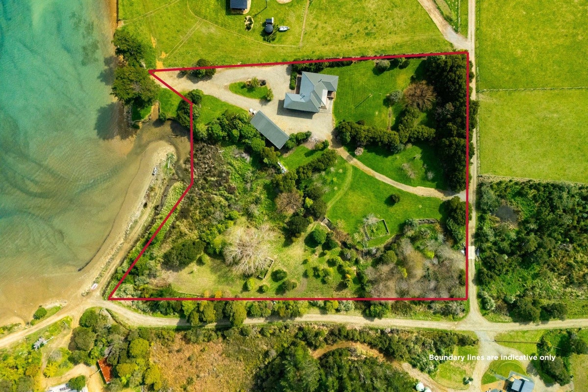 444 Bill Bryants Road, Squally Cove, Marlborough Sounds - Carousel 22
