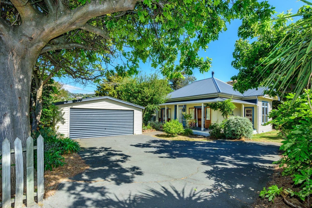 30 Taupata Street, Redcliffs, Christchurch - Carousel 1