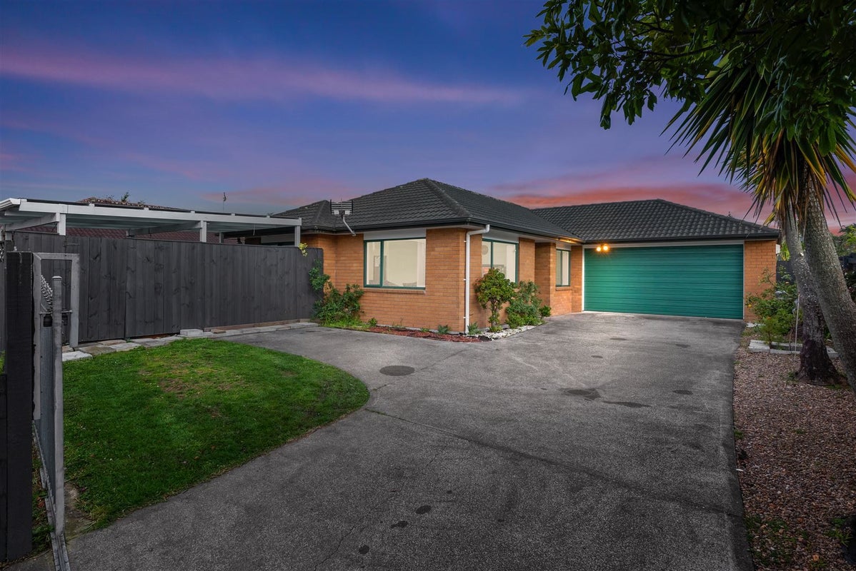 5 Gerona Crescent, Hillpark, Auckland - Carousel 1