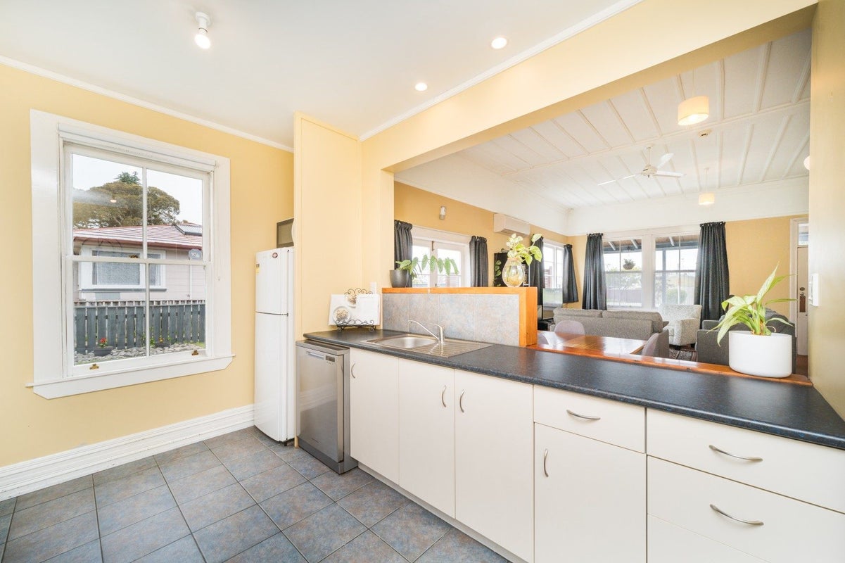 111 Derby Street, Feilding, Feilding - Carousel 2