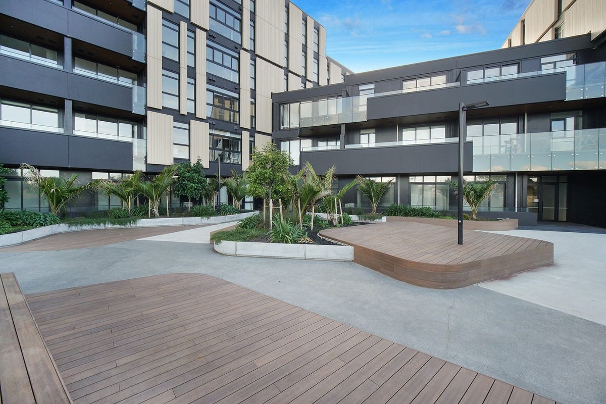 207/48 Esmonde Road, Takapuna, Auckland - Carousel 2