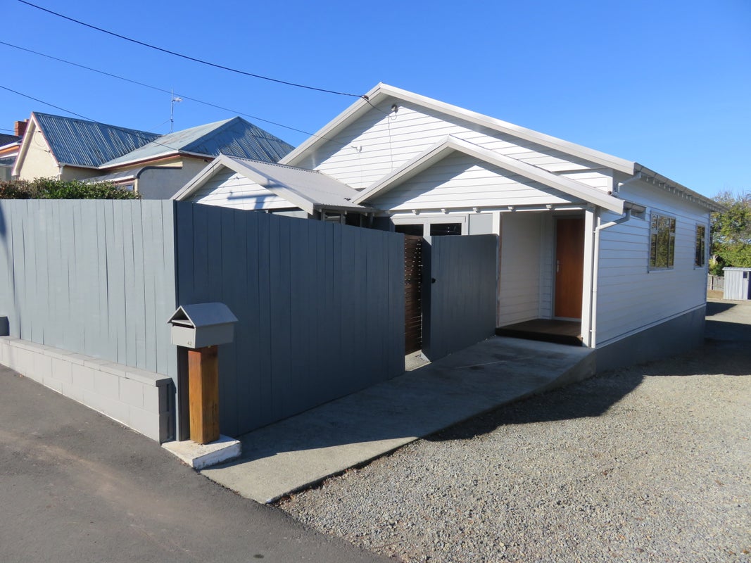 42 Hassall Street, Parkside, Timaru - Carousel 1