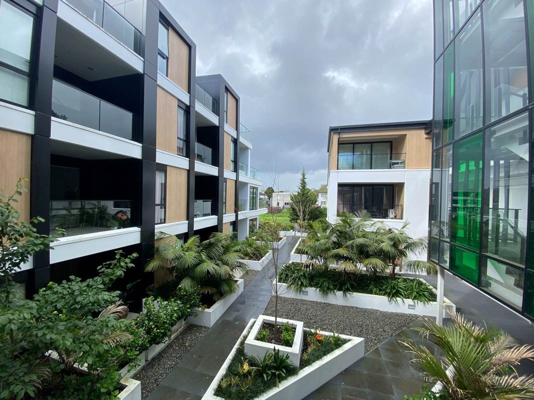 214/14 Edgerley Avenue, Newmarket, Auckland - Carousel 10