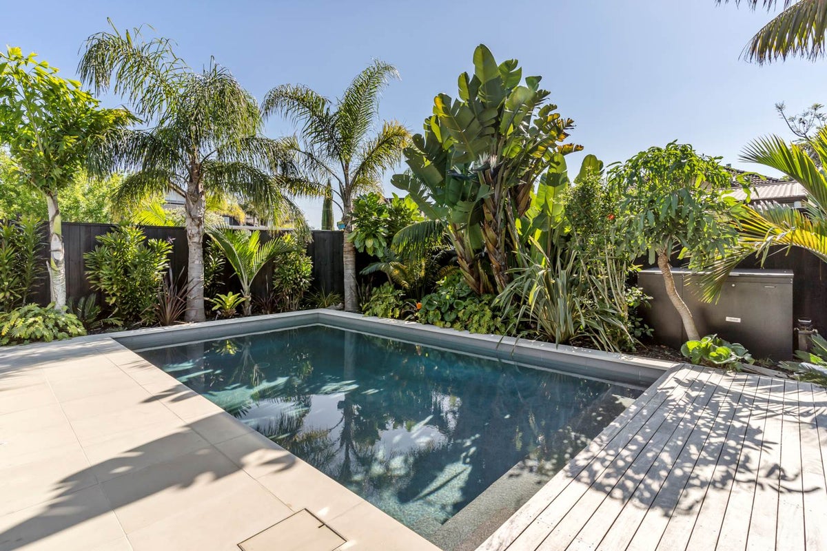 337A Riddell Road, Glendowie, Auckland - Carousel 2