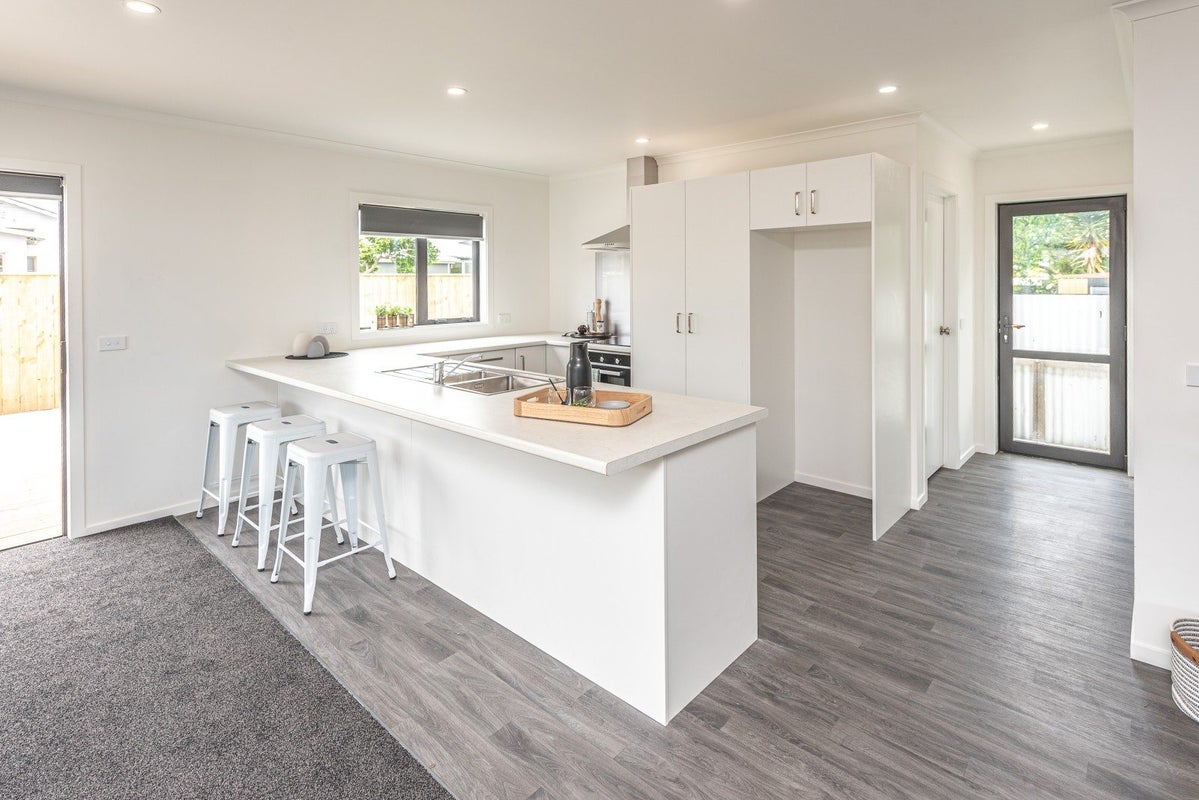 29 Lewis Avenue, Aramoho, Whanganui - Carousel 2