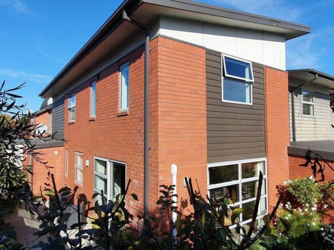 2/21 Rosewarne Street, Spreydon, Christchurch - Carousel 1