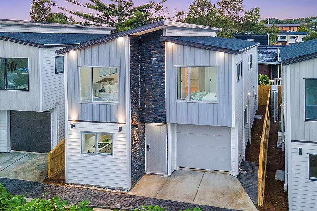 527B Pakuranga Road, Howick, Auckland - Carousel 44