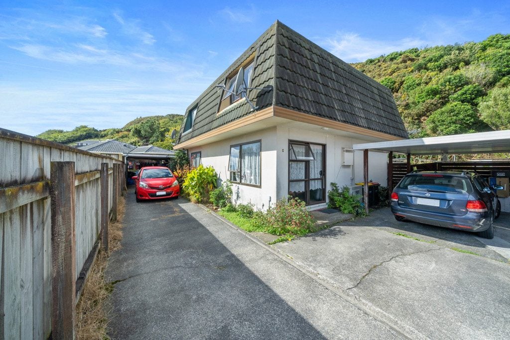 5/396 Cambridge TCE, Naenae, Lower Hutt - Carousel 1