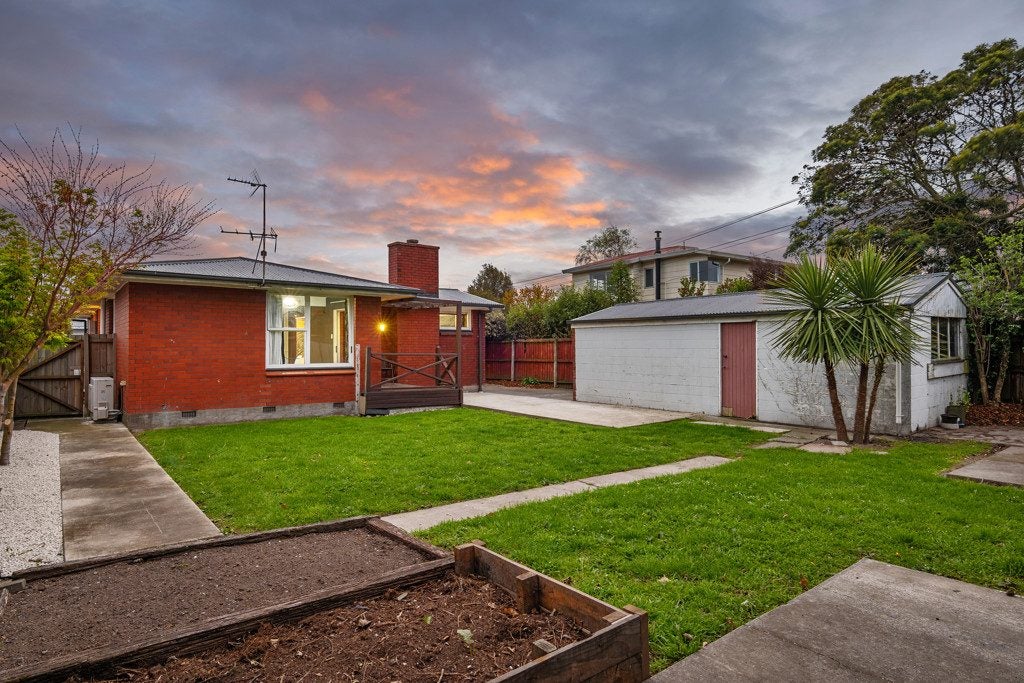 50 Gould Crescent, Woolston, Christchurch - Carousel 2