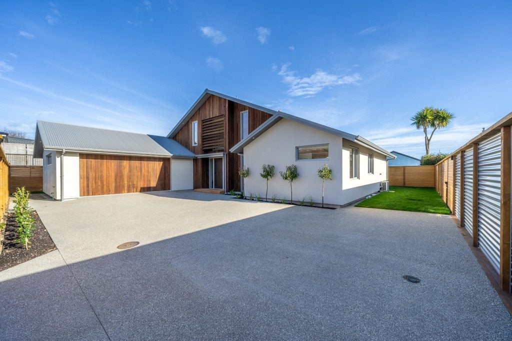 146 Terrace Street, Rosedale, Invercargill - Carousel 1