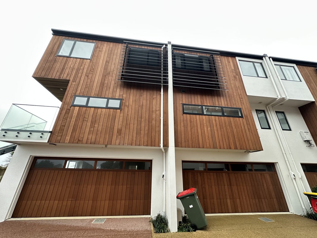 1E Colenso Place, Mission Bay, Auckland - Carousel 2