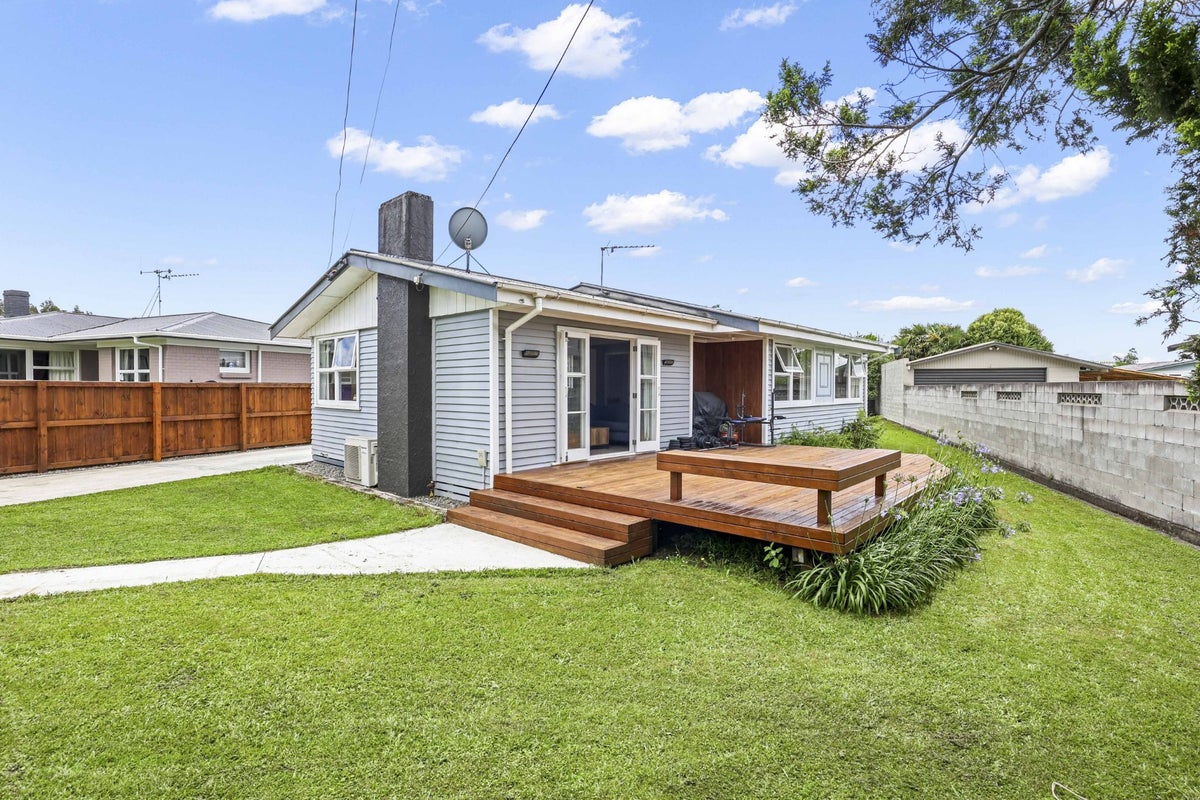 38 Rotokauri Road, Nawton, Hamilton - Carousel 1