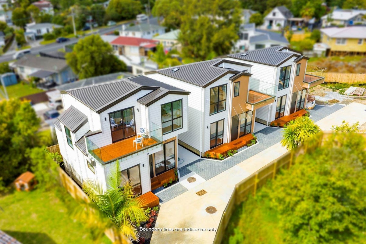 6C Julia Place, Totara Vale, Auckland - Carousel 1