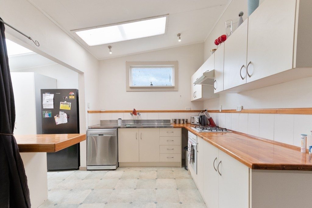 15 Ingestre Street, Whanganui, Whanganui - Carousel 2