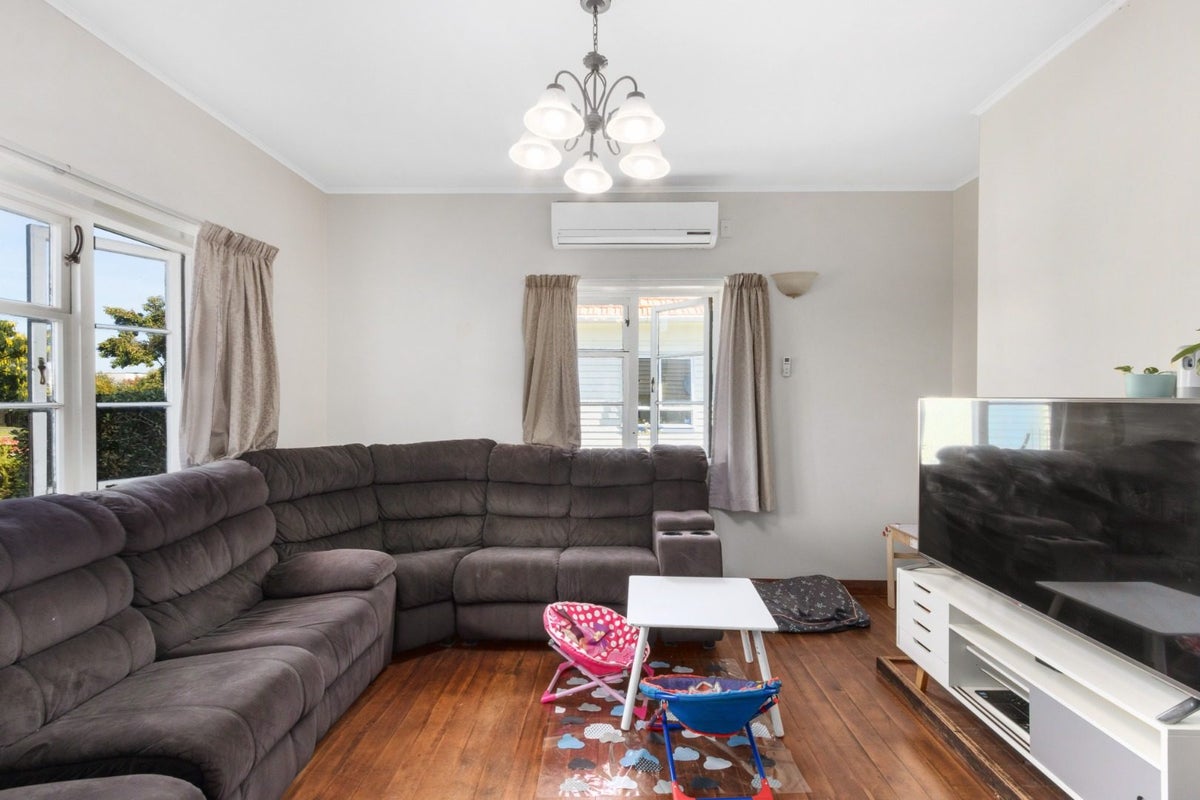 412 Akina Street, Akina, Hastings - Carousel 2