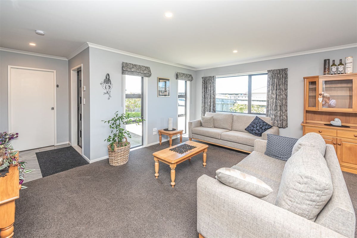 26 Simon Street, Tawhero, Whanganui - Carousel 2