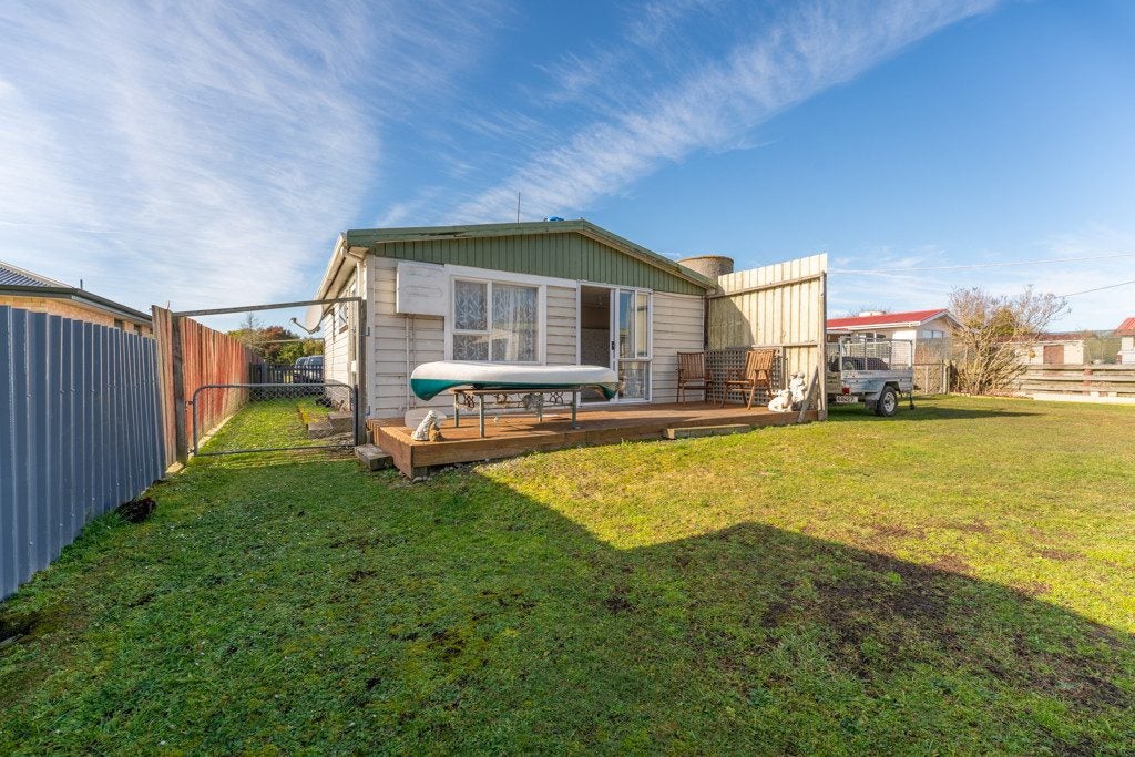 3 Railway Terrace, Glenavy, Waimate - Carousel 30