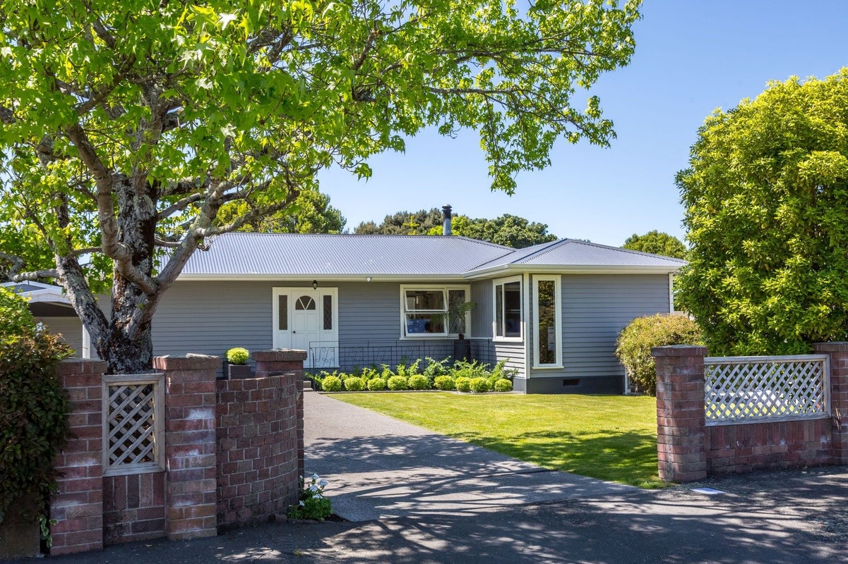 7 Derby Street, Solway, Masterton - Carousel 1