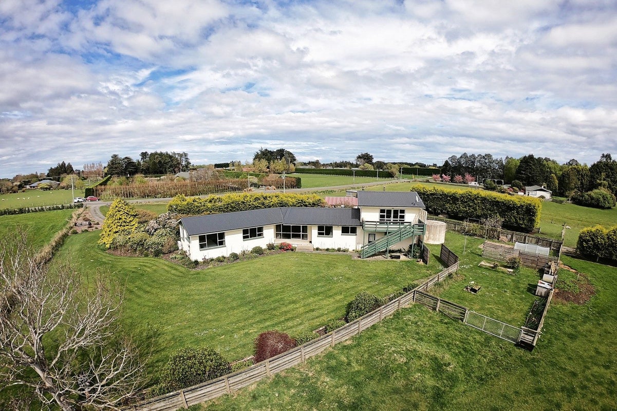 39 Myross Road, Myross Bush, Invercargill - Carousel 1