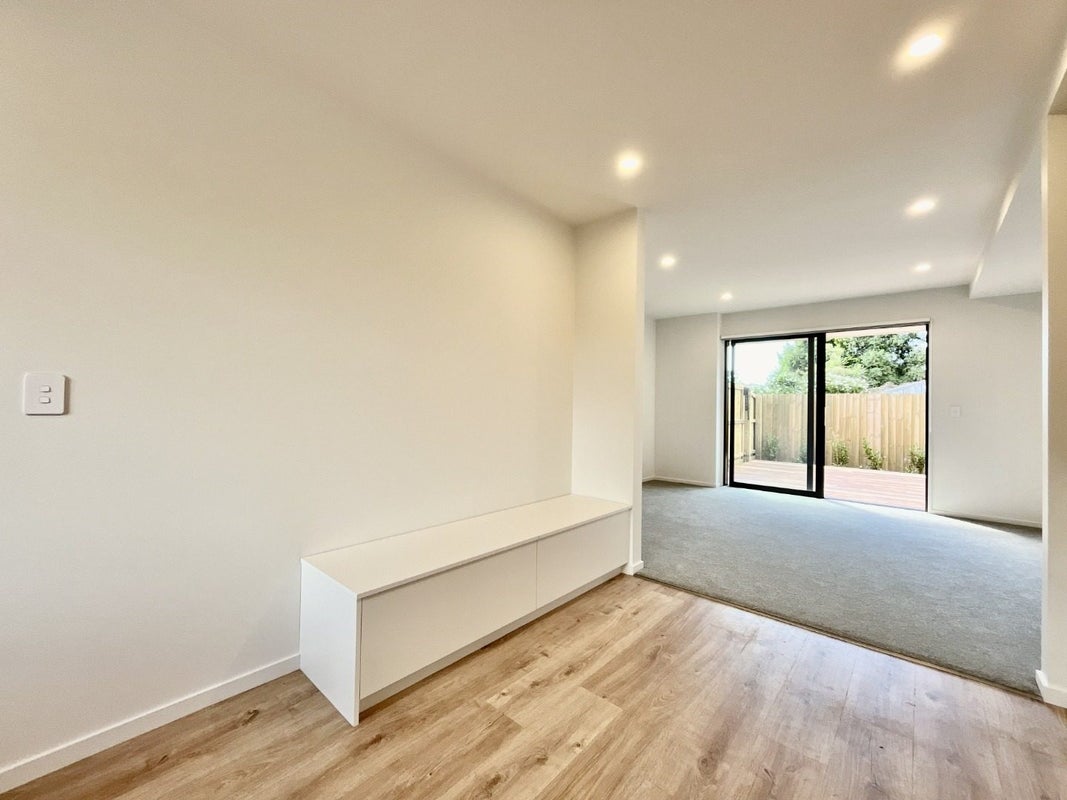 7/107 Smith Street, Woolston, Christchurch - Carousel 2