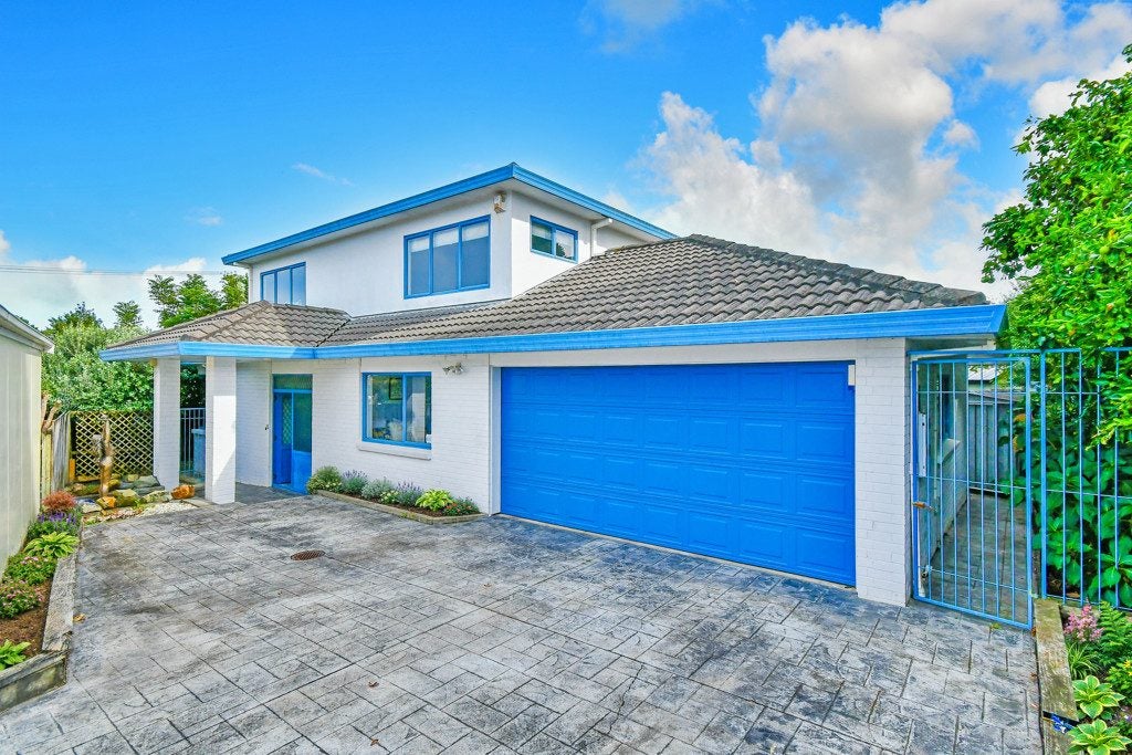 33 Youngs Road, Papakura, Papakura - Carousel 23