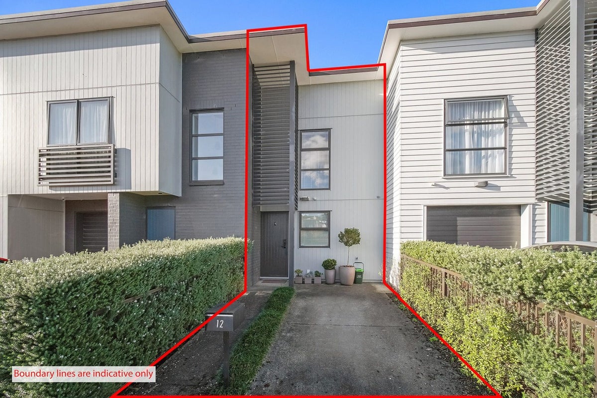 12 Gilbert Hall Way, Swanson, Auckland - Carousel 1