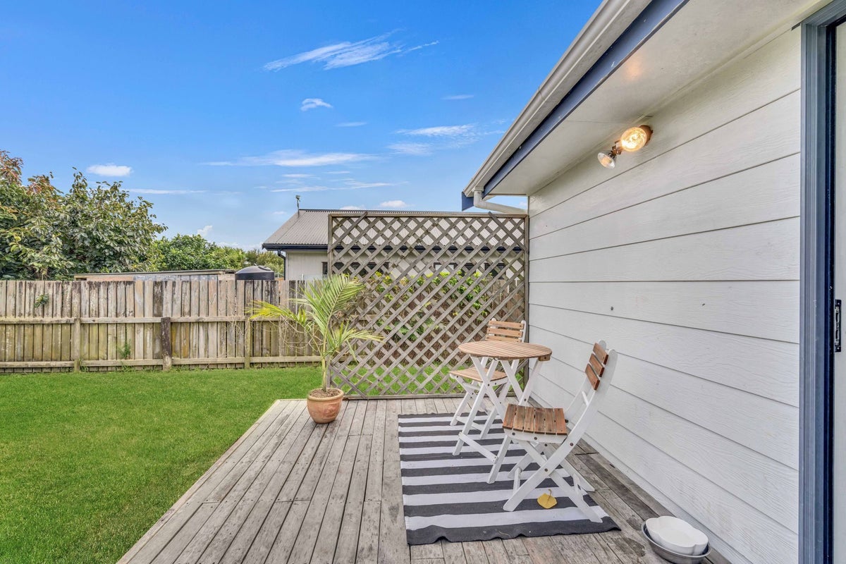 16 Tamure Place, Ruakaka - Carousel 2